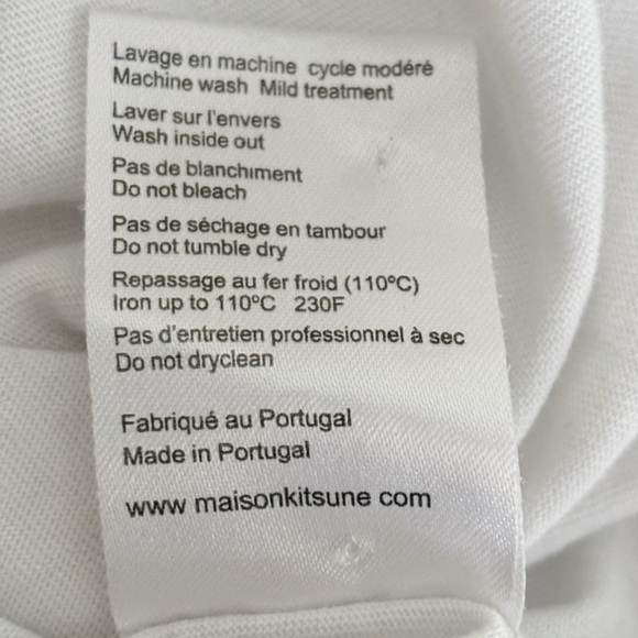 Maison Kitsuné Olympia Le-Tan Edition Palais Royal News T-Shirt Medium NWOT - Picture 6 of 6